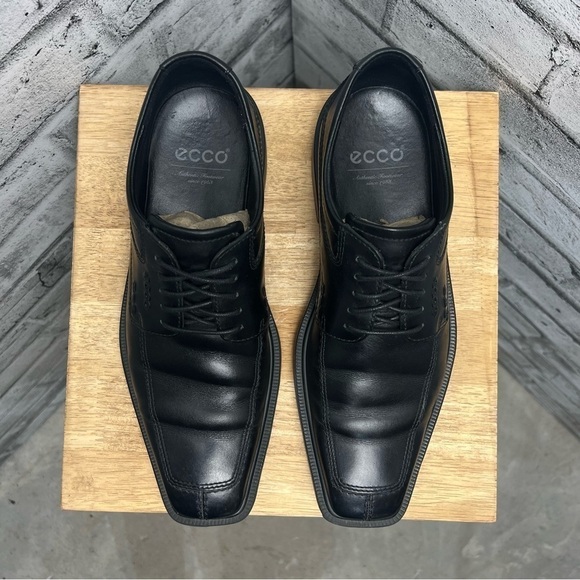 ECCO Barcellona Apron Toe Oxfords Dress Shoes - Picture 5 of 8